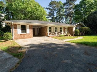 6078 Hillvale Rd, Lithonia, GA 30058