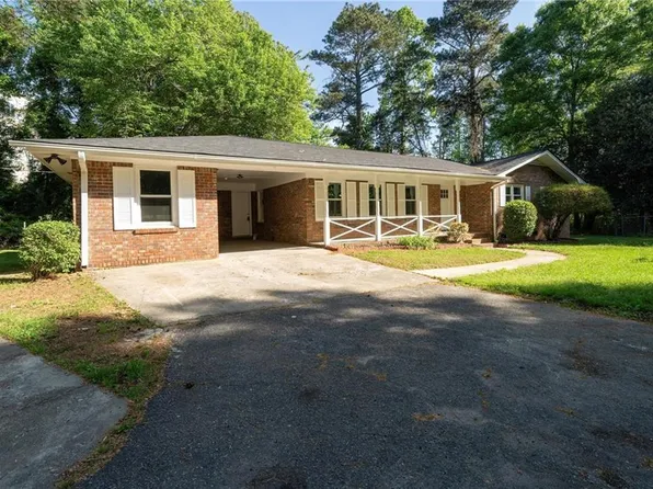6078 Hillvale Rd, Lithonia, GA 30058