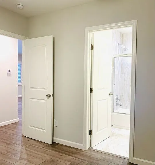 328 W California Ave — Photo 18
