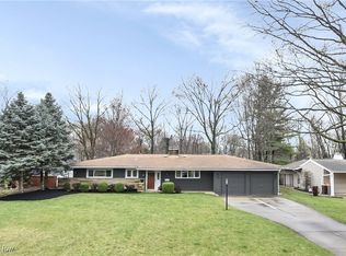 2706 Country Club Blvd, Rocky River, OH 44116