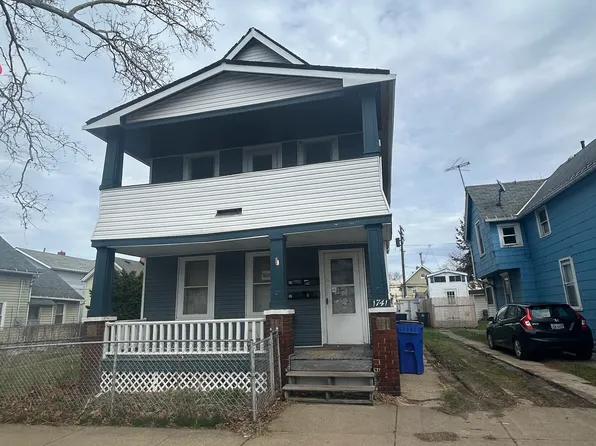 1741 E 33rd St Unit 2, Cleveland, OH 44114
