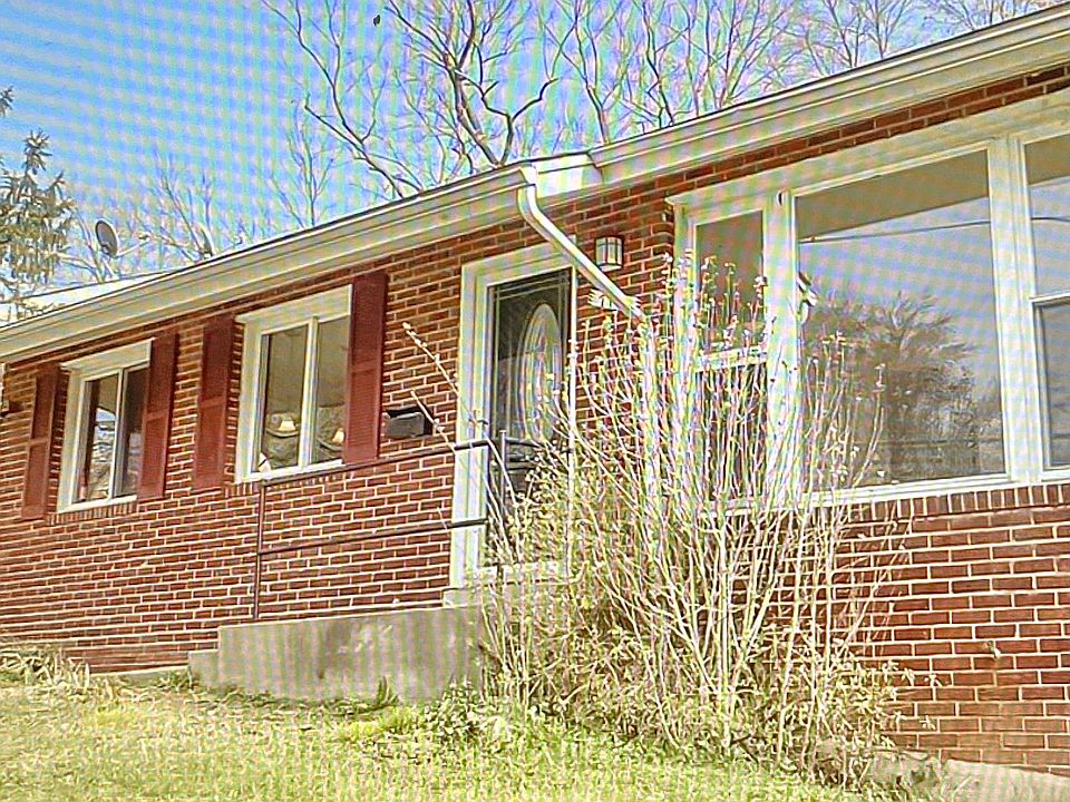1st image of 717 Marcy Ave