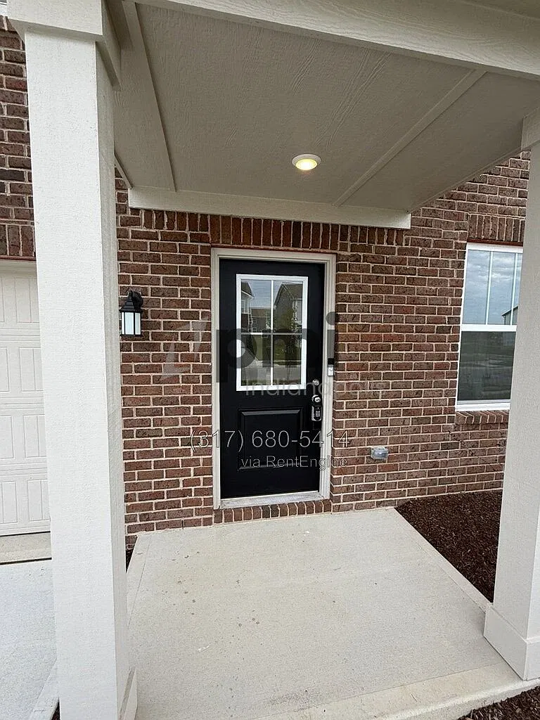 4 bed, 2.5 bath, 2169 sqft, $2,465 — Photo 4
