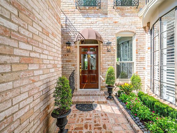 4th image of 5753 Indian Cir