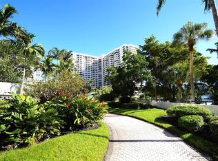 600 Three Islands Blvd APT 1416, Hallandale, FL 33009