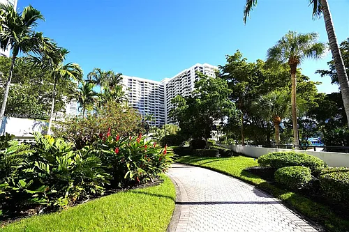 600 Three Islands Blvd #1416 Photo 1