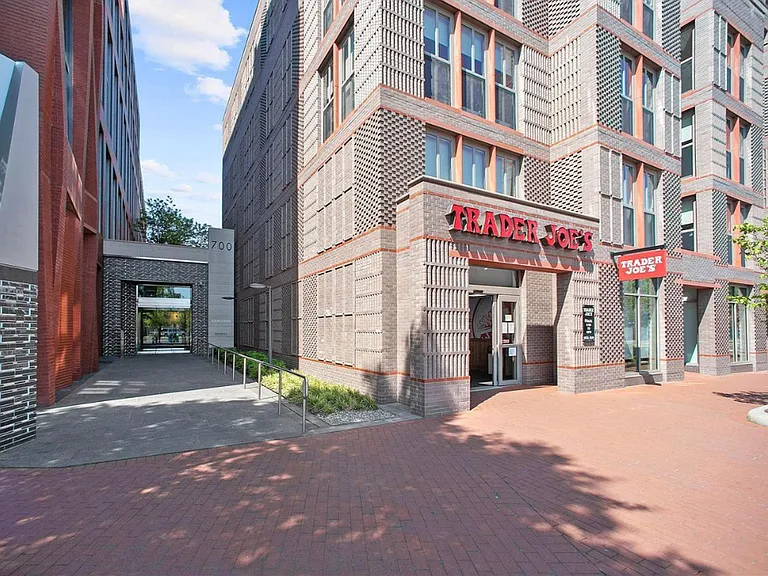 1516 K St SE #2D — Photo 12