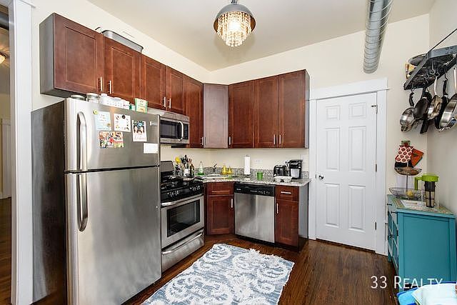 1st image of 2306 W Walton St #1W