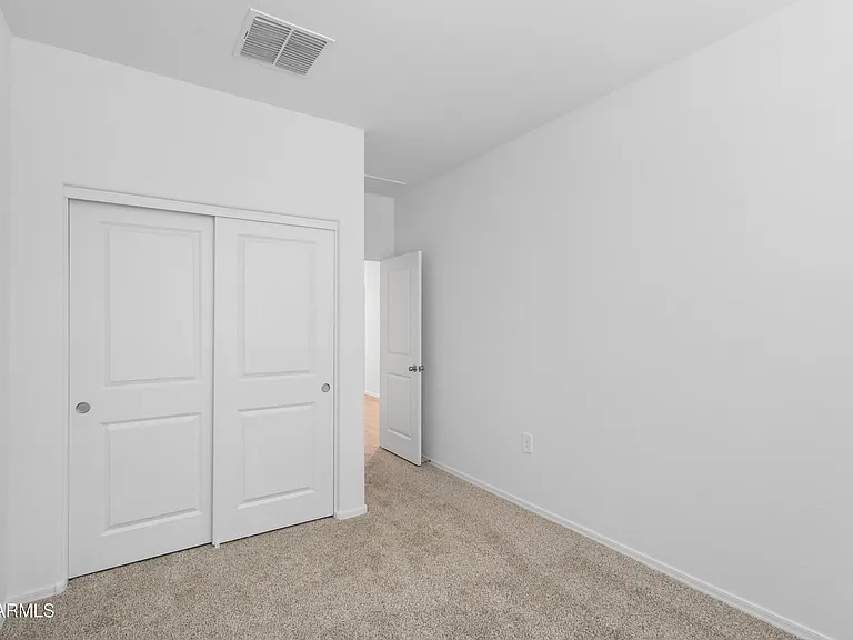 18351 W Hackamore Dr — Photo 7