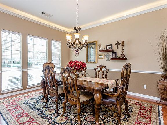 5th image of 7723 Bayou Green Ln