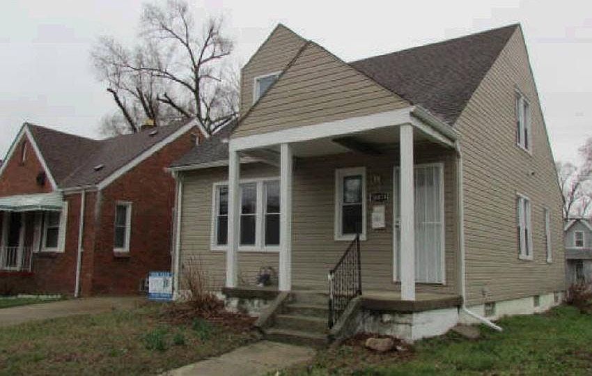 1st image of 16878 Lilac St