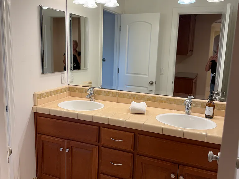 5852 Sentinel St — Photo 12