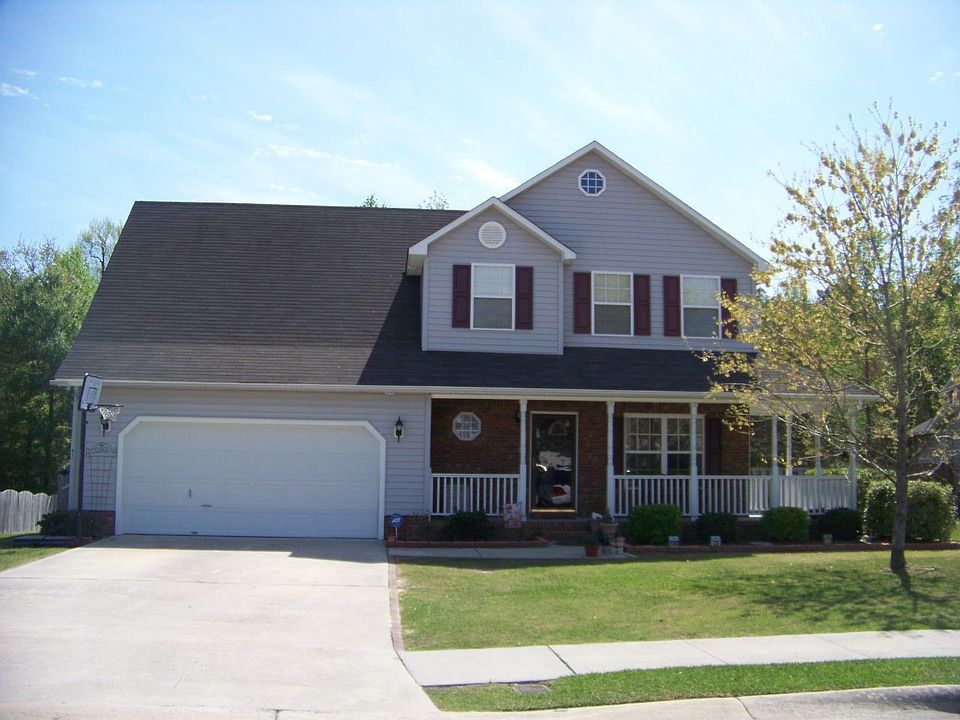 105 Southbridge Drive- Minutes to Camp Lejeune!