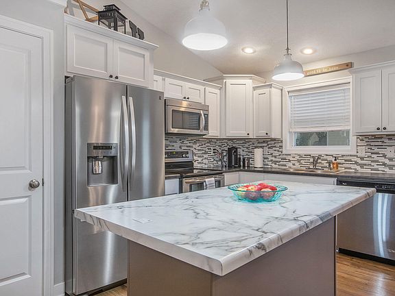 4th image of 8141 Hemel Ln
