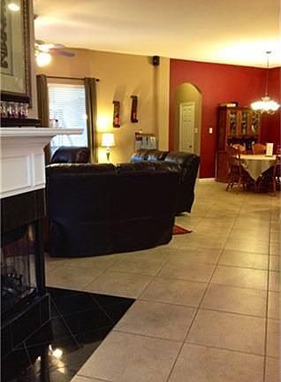 3rd image of 2909 Royal Bay Ct
