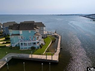 61 Sailfish Ct, Manteo, NC 27954