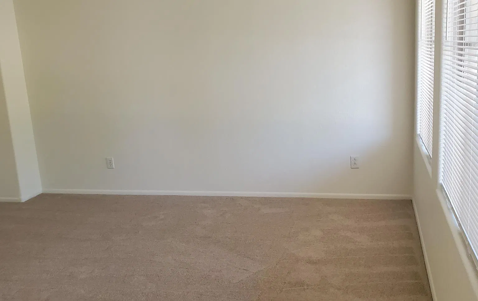 3 bed, 2.5 bath, 1753 sqft, $2,200 — Photo 3