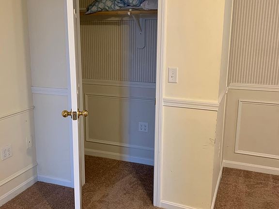 Master Bedroom Closet