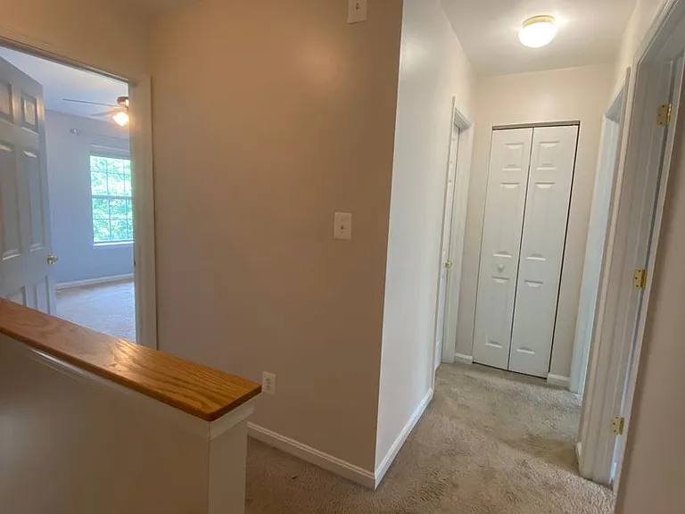 203 Glen View Ter — Photo 8