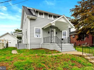 208 9th St, Salem, NJ 08079