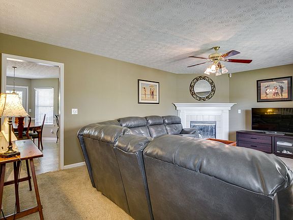 5th image of 407 Brentmeade Dr