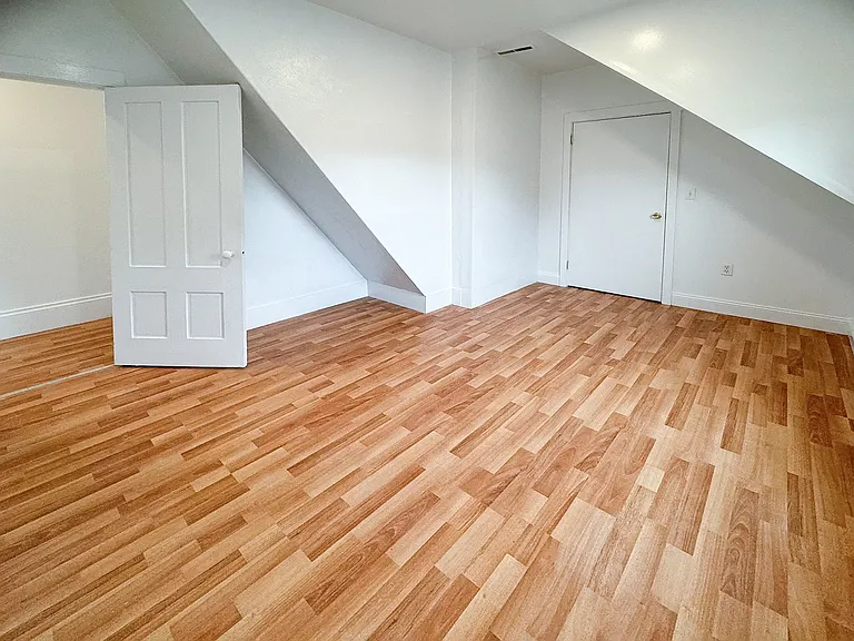 227 Depot St #2 — Photo 9