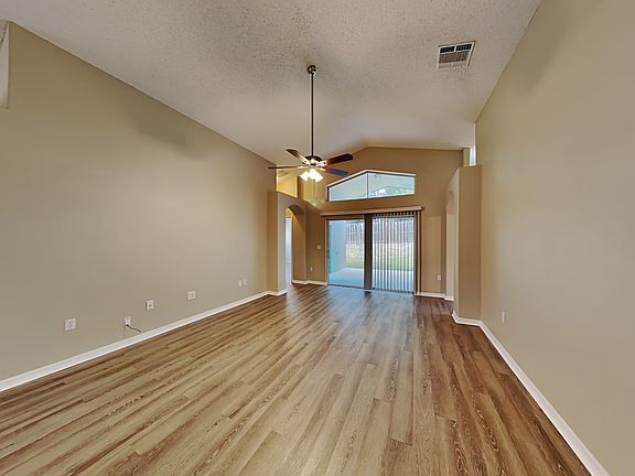 4th image of 3176 Verbena Ct