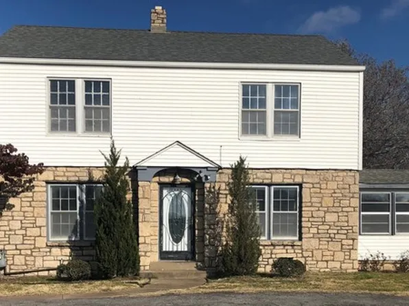 10845 E Admiral Pl, Tulsa, OK 74116