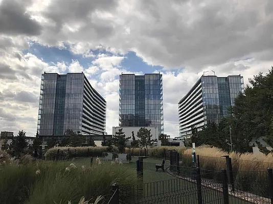 Rented by Winzone Realty Inc | media 25