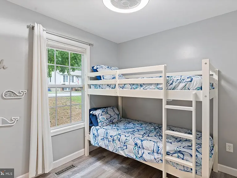 12258 Catalina Dr — Photo 19