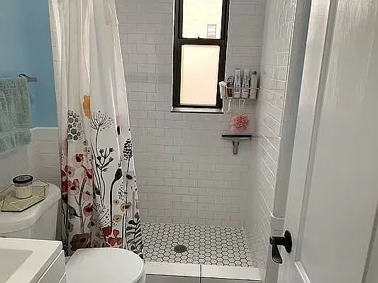 Rented by Jason A Moore, LREB | media 35