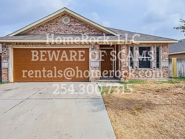 3412 Armando Pena Dr, Laredo, TX 78046