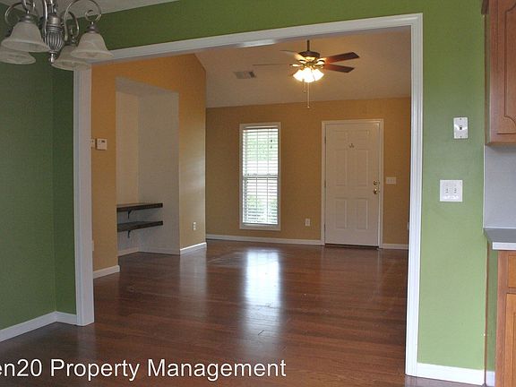 4th image of 415 Mill Pond Dr