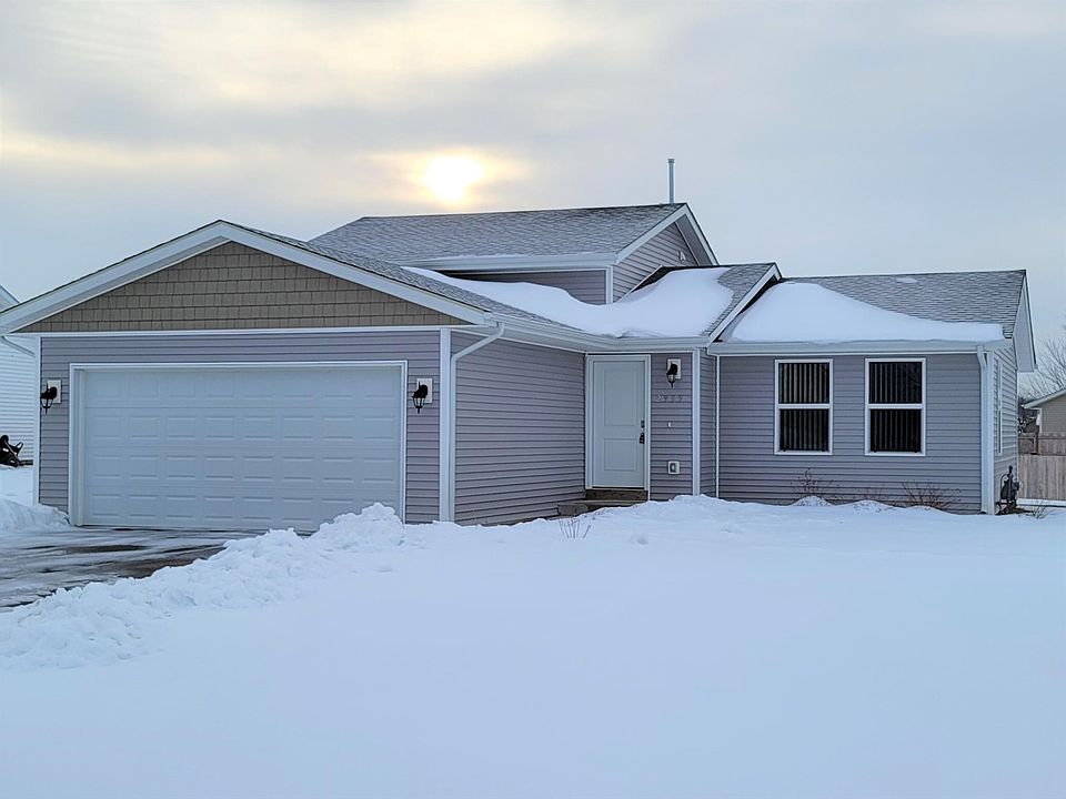 1st image of 2935 Meadowlark Ln