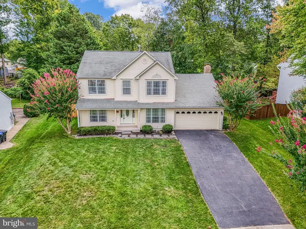 14687 Stratford Dr, Woodbridge, VA 22193