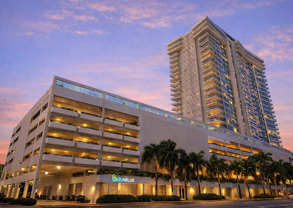 48 Munoz Rivera Ave #2104