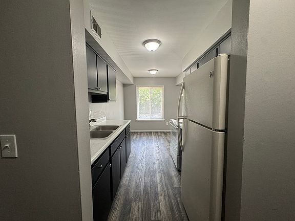 3rd image of 11335 Old Goddard Rd APT 28