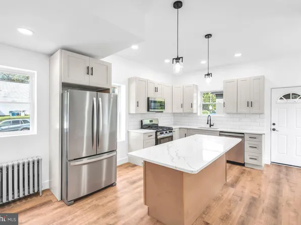 302 Bellevue Ave, Trenton, NJ 08618