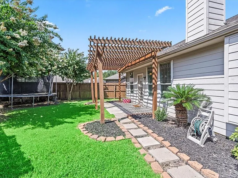 6803 Kotlan Ct — Photo 47