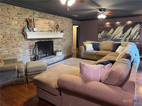 4th image of 3806 Trailwood Dr