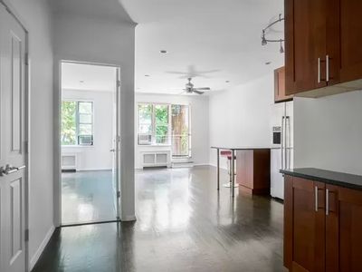 11 Charlton St APT 3C, Manhattan, NY, 10014