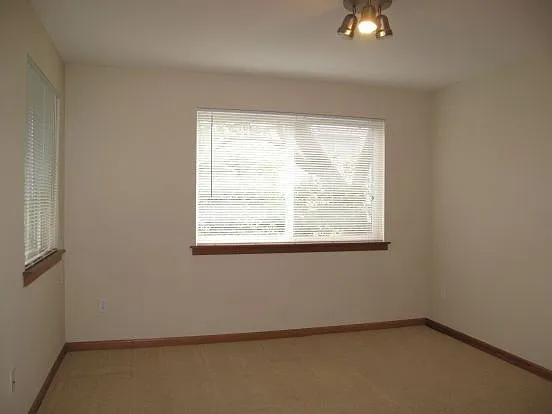 2853 Prosch Ave W — Photo 10