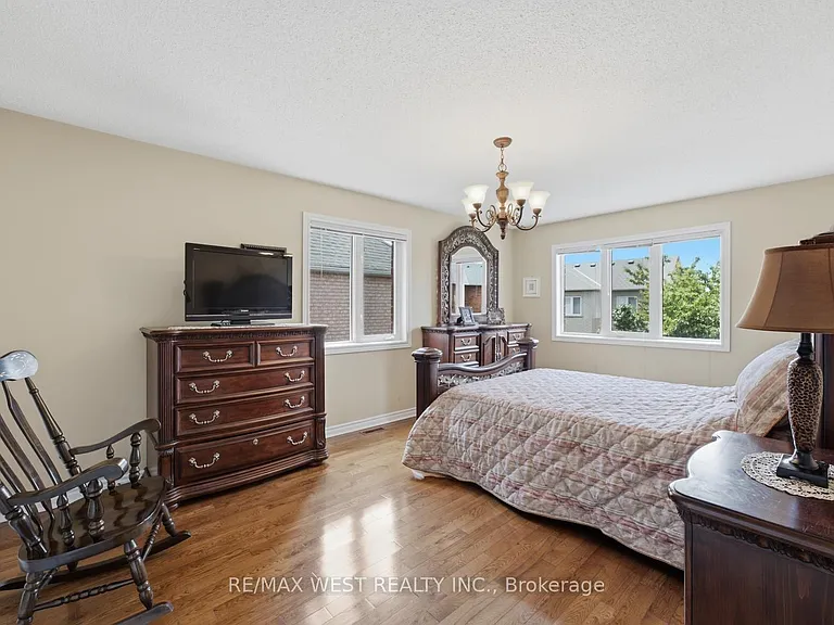 26 Magpie Cres — Photo 29