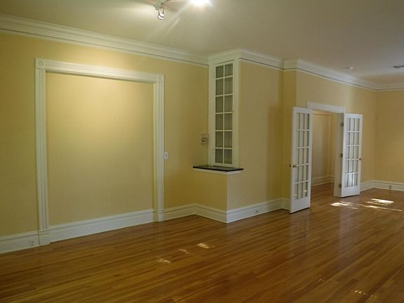 5th image of 540 S 2nd St W #1