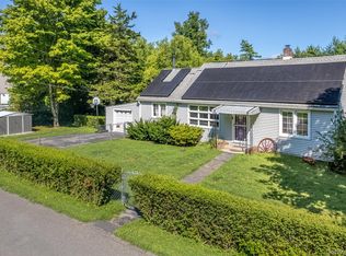 27 Old Mill Road, Esopus, NY 12429