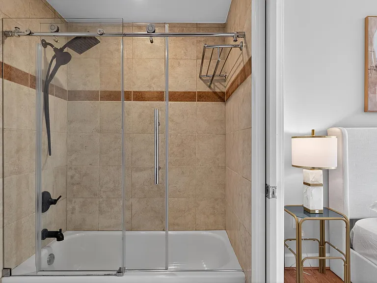 610 Newark St #9C — Photo 19