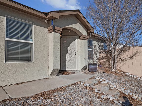 4th image of 8301 Vista Clara Ln SW