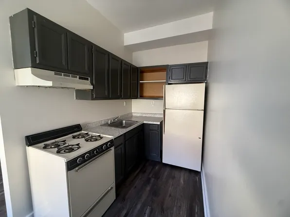 17 E Centre St, Baltimore, MD