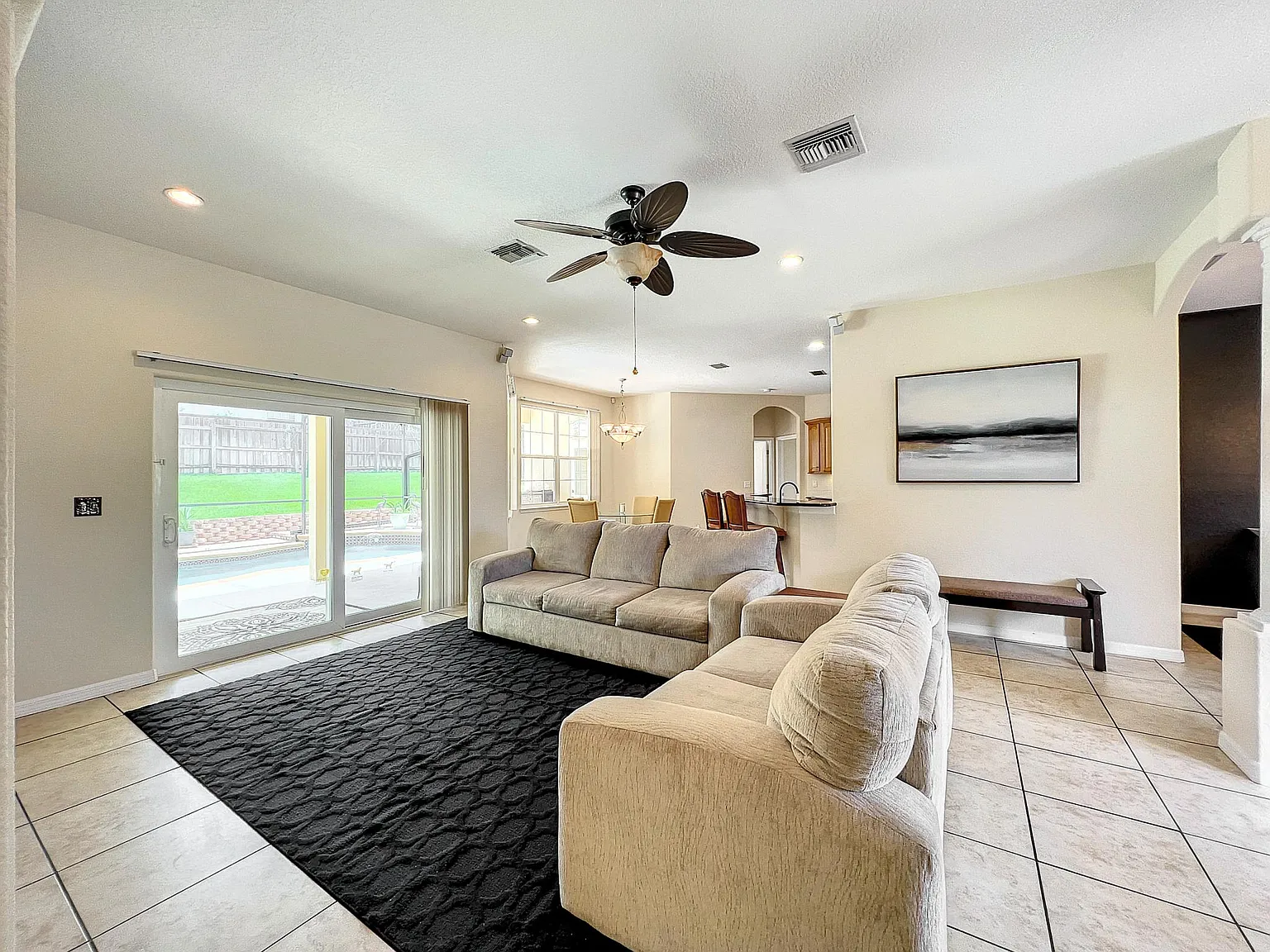 3 bed, 1889 sqft, $3,250 — Photo 4