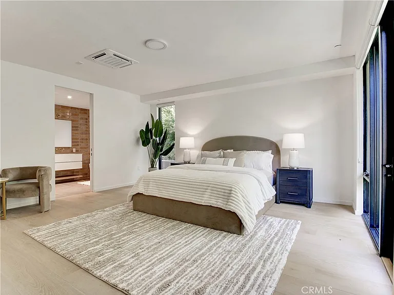 1618 Hilts Ave #103 — Photo 29